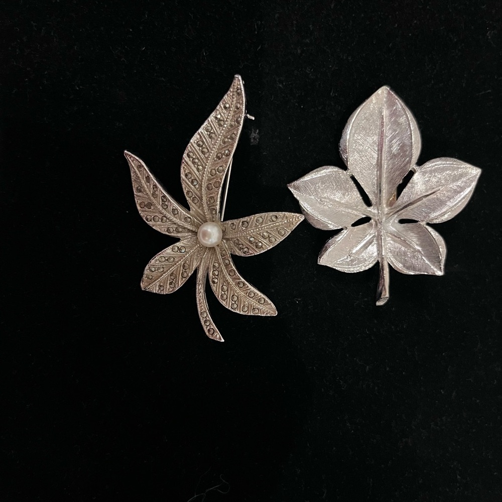 Vintage Silver Leaf Brooches Set